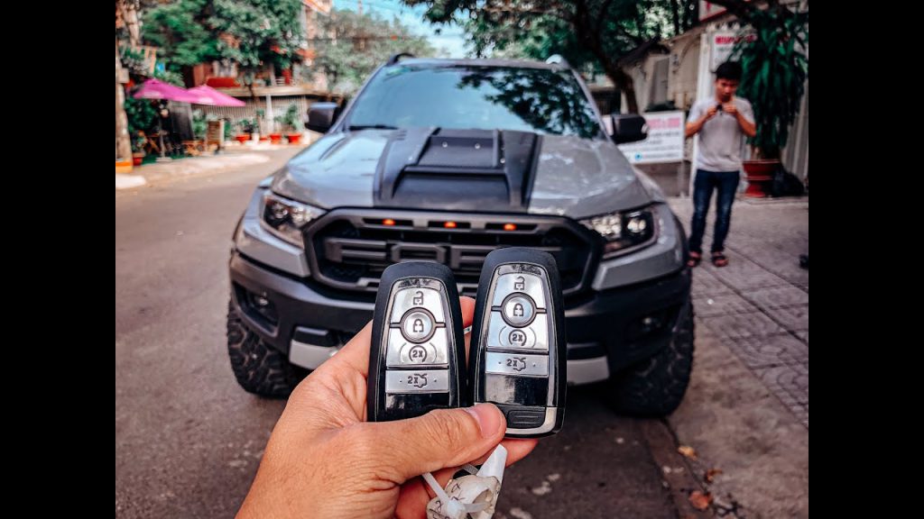 MÓC KHÓA MERCEDES-BENZ CAO CẤP (MẪU 2) 6 maxresdefault