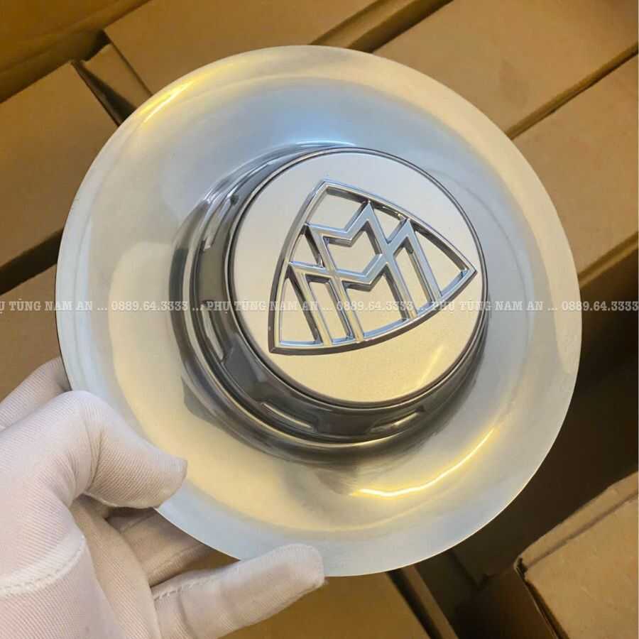 LOGO MÂM MAYBACH S560/S650 | A0004002300-3